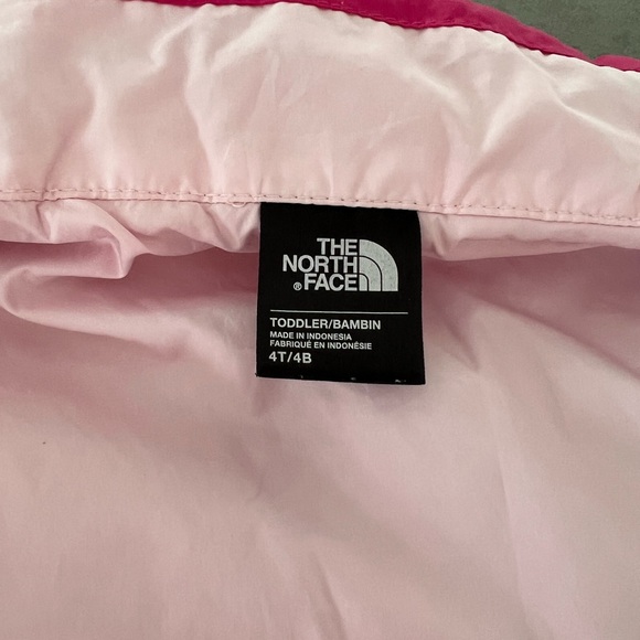 North Face Toddler Pink Puffer Vest, Size 4T - Picture 4 of 6